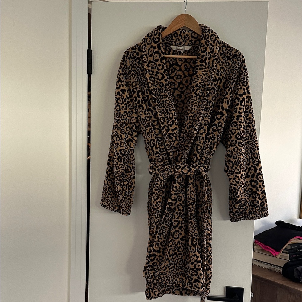 Zara Animal Print Women's Robe